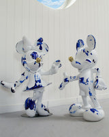Minnie Mouse ONE MINUTE White & Blue Limited Edition 24in