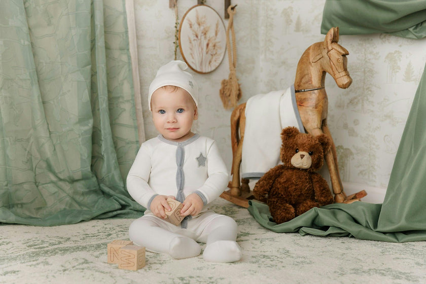 Star-Patch Velour Footie & Hat Set
