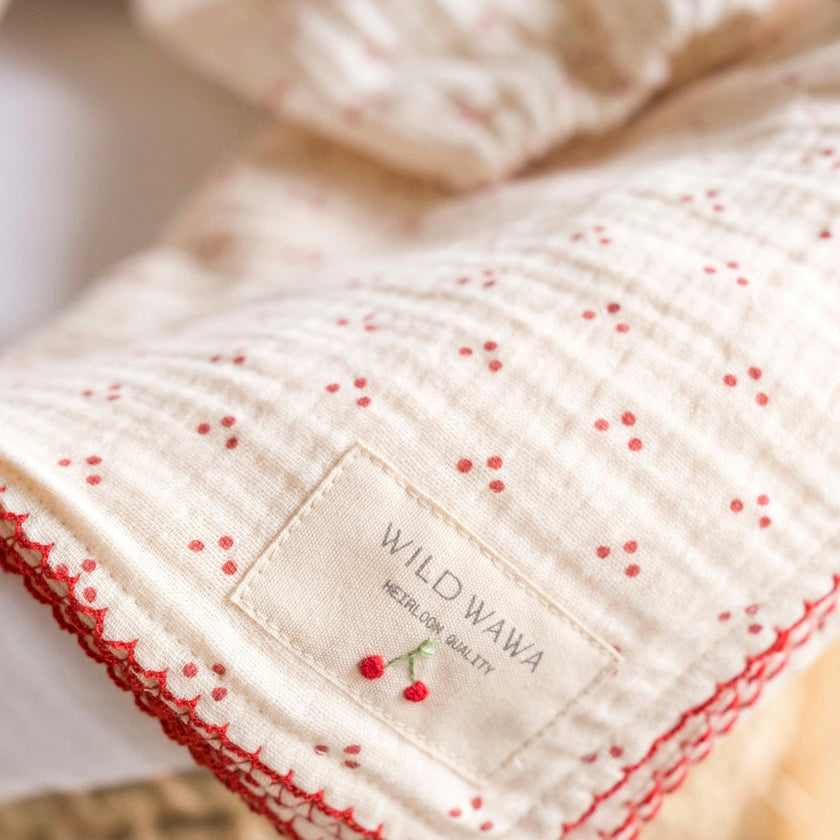 Swaddle w/ Embroidery