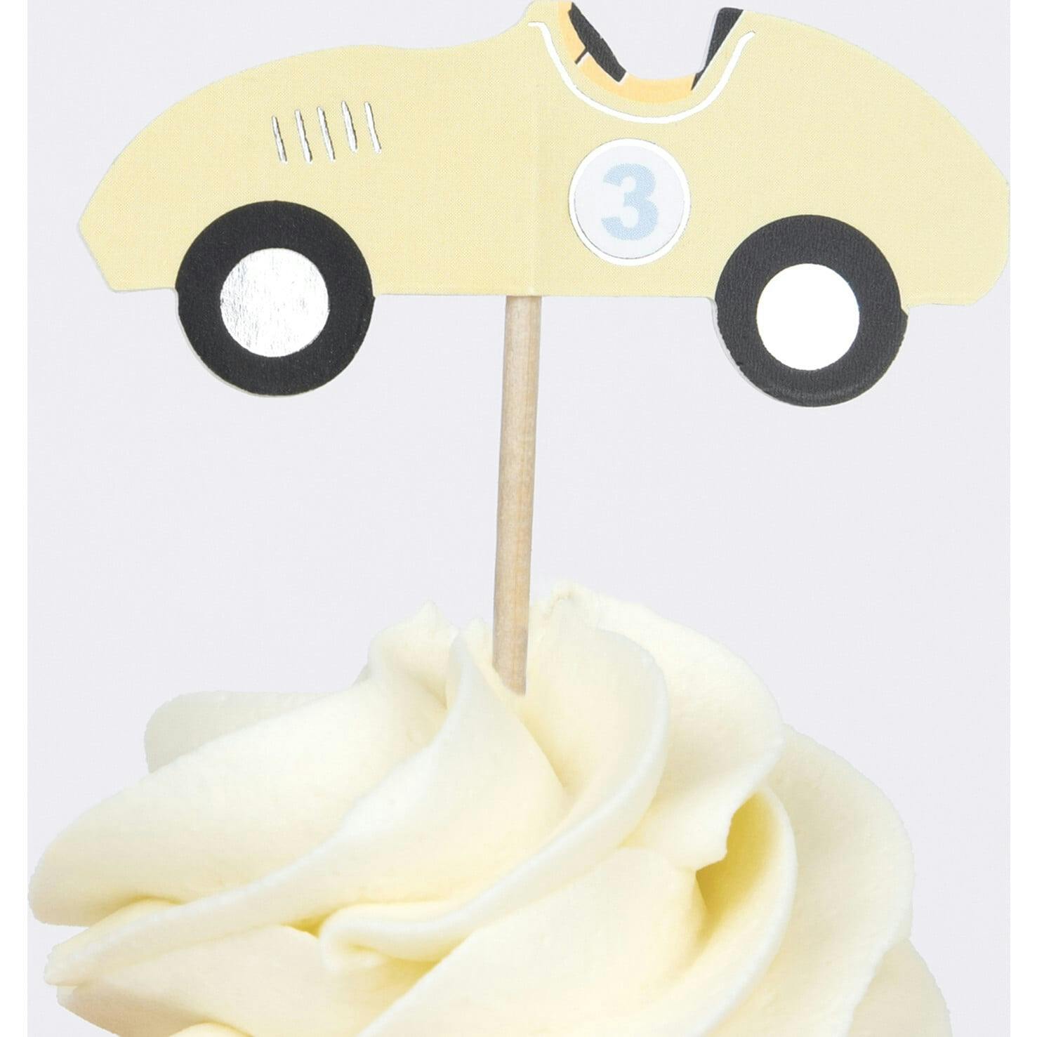 Race Cars Cupcake Kit