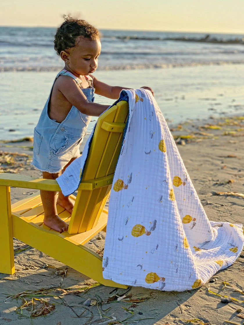 Organic Muslin Four-Layer Reversible Snug Blanket