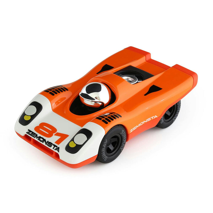 Car ZEMONSTA