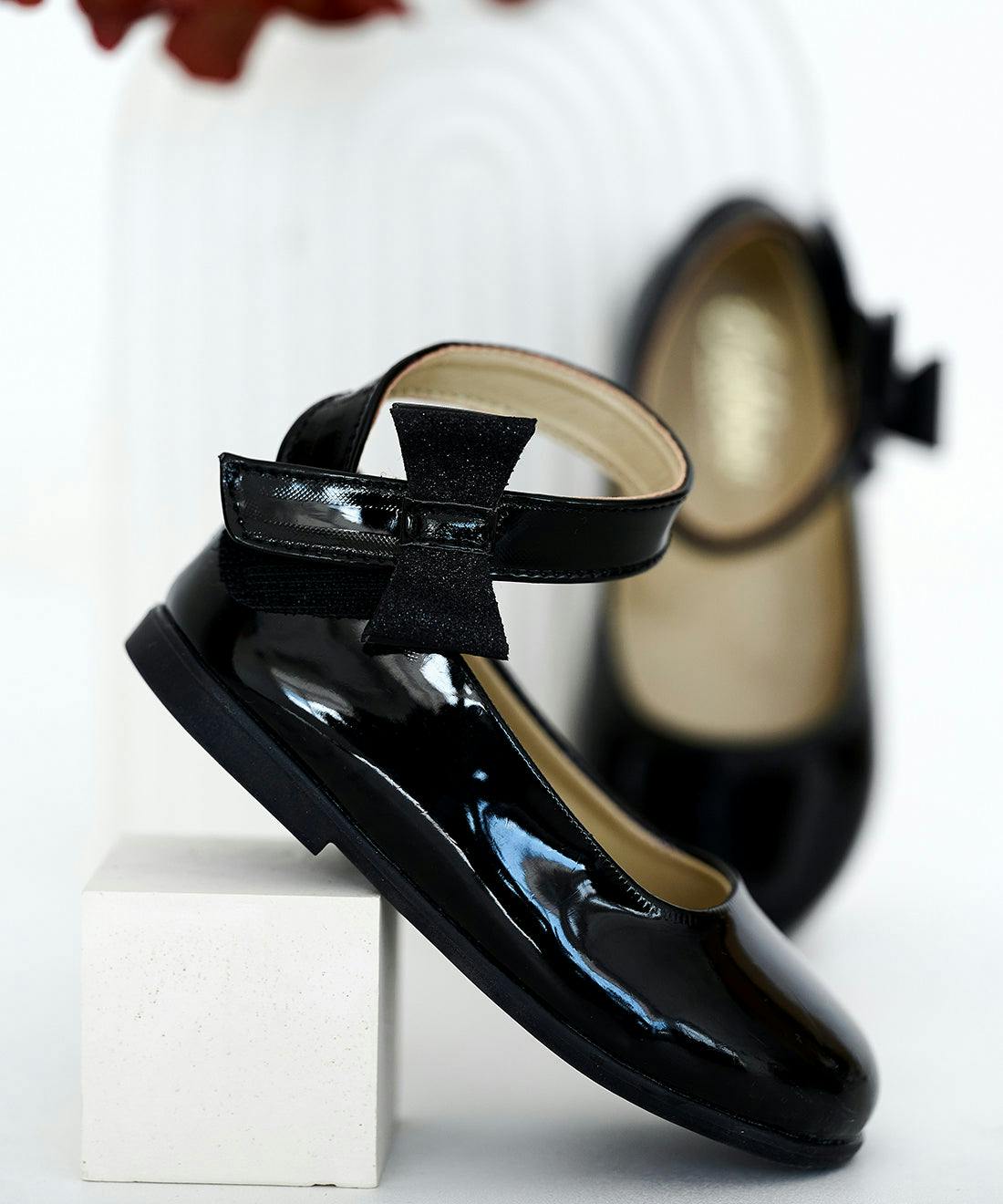 Shiny Black Shoes