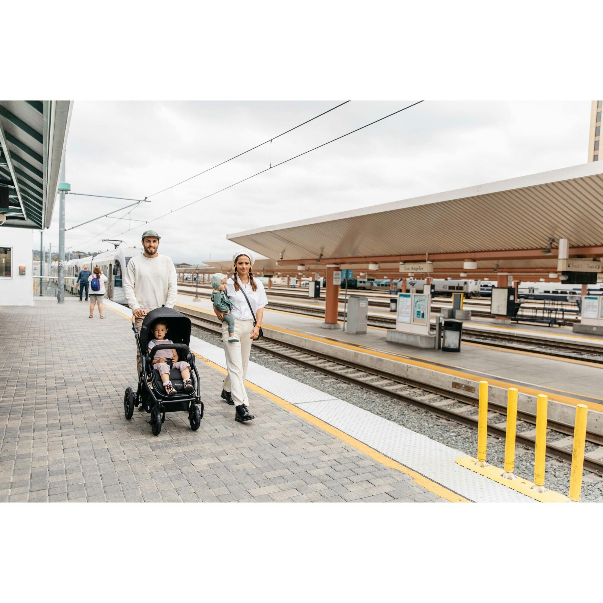 Era Black Reversible Stroller