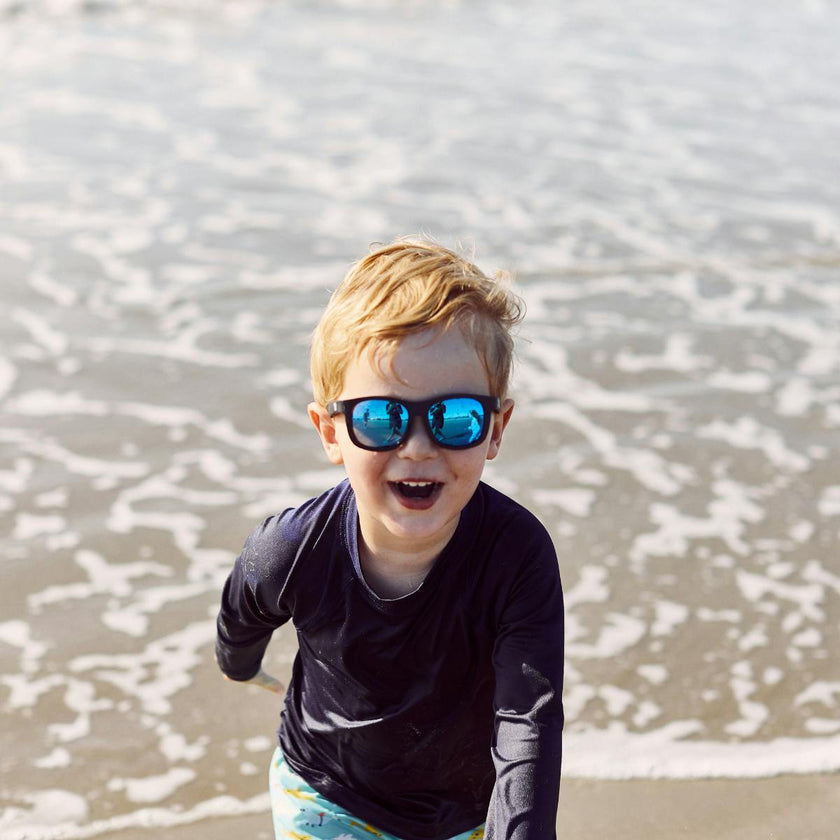 Polarized Navigator: Cobalt Mirrored Lens