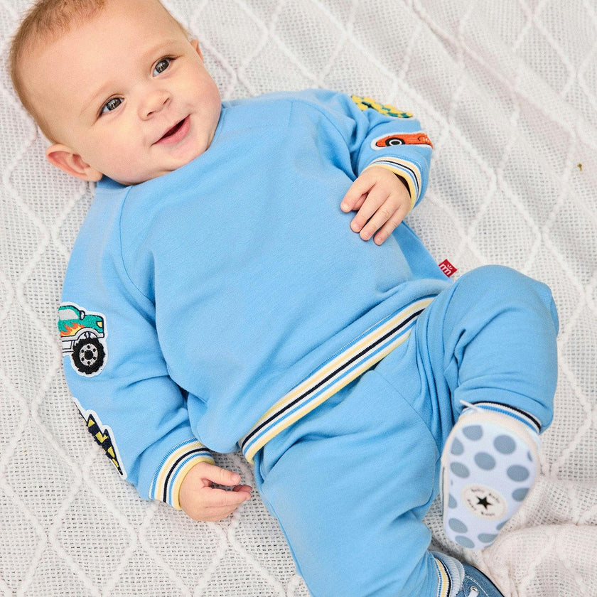 Magnetic Top & Jogger Set