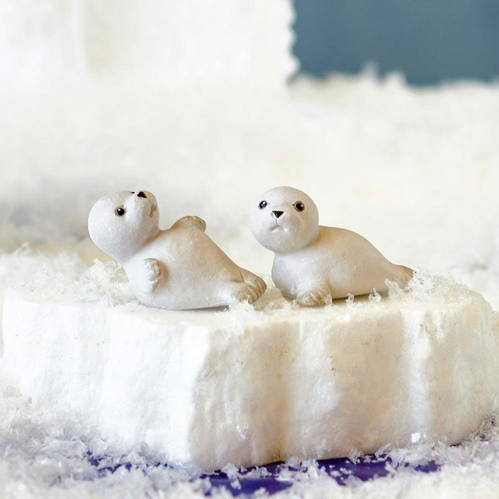 Snorre & Sigfus Baby Seals