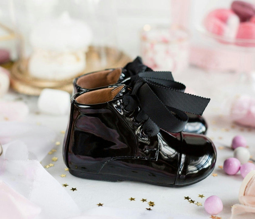 Jane PL Black