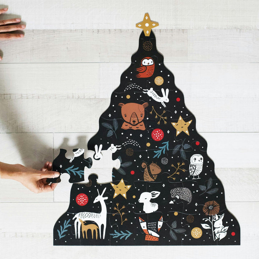 CHRISTMAS TREE FLOOR PUZZLE