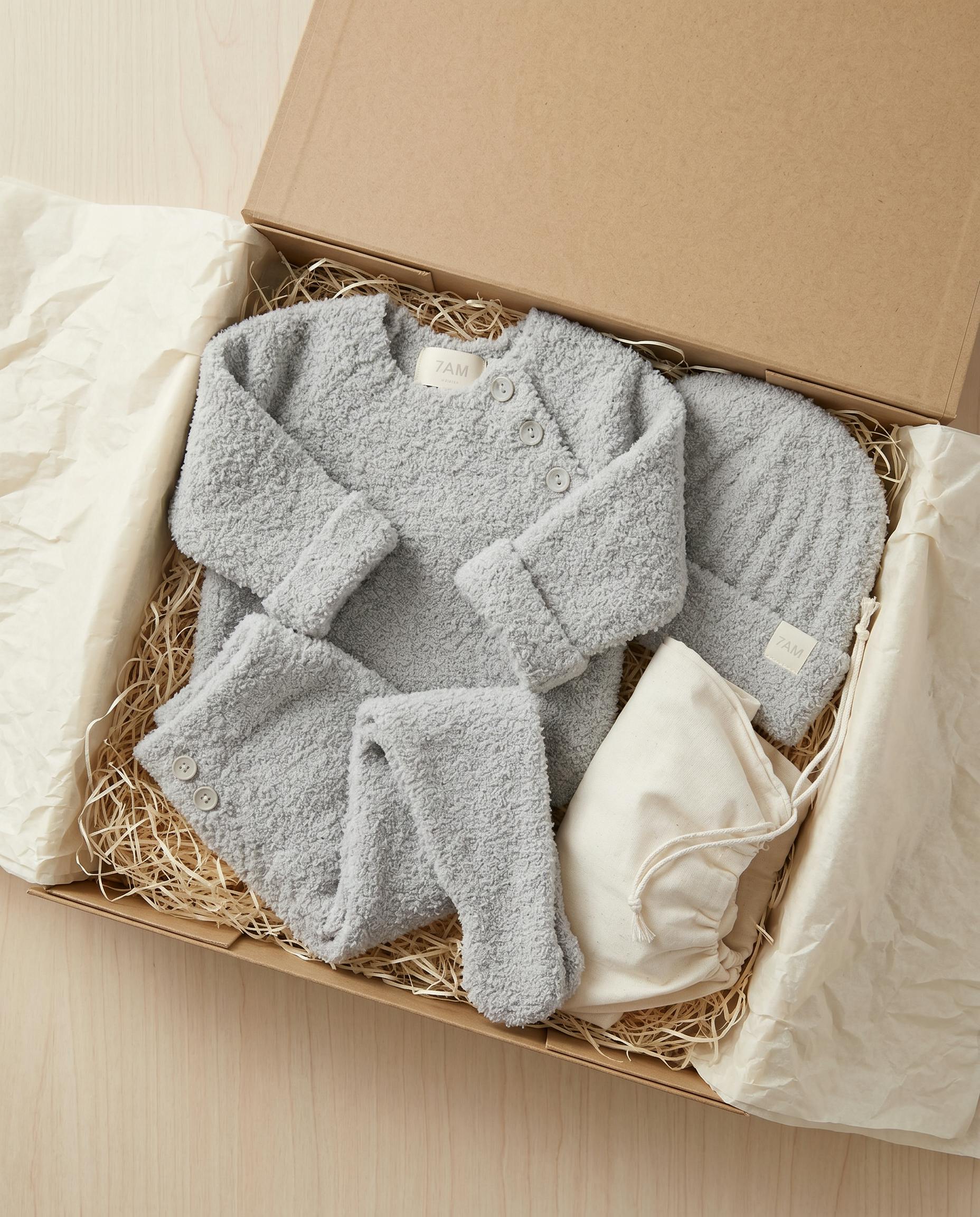 Infant Set • Fuzzy