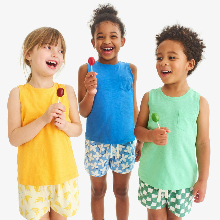 Kids park short in banana bunch&nbsp;