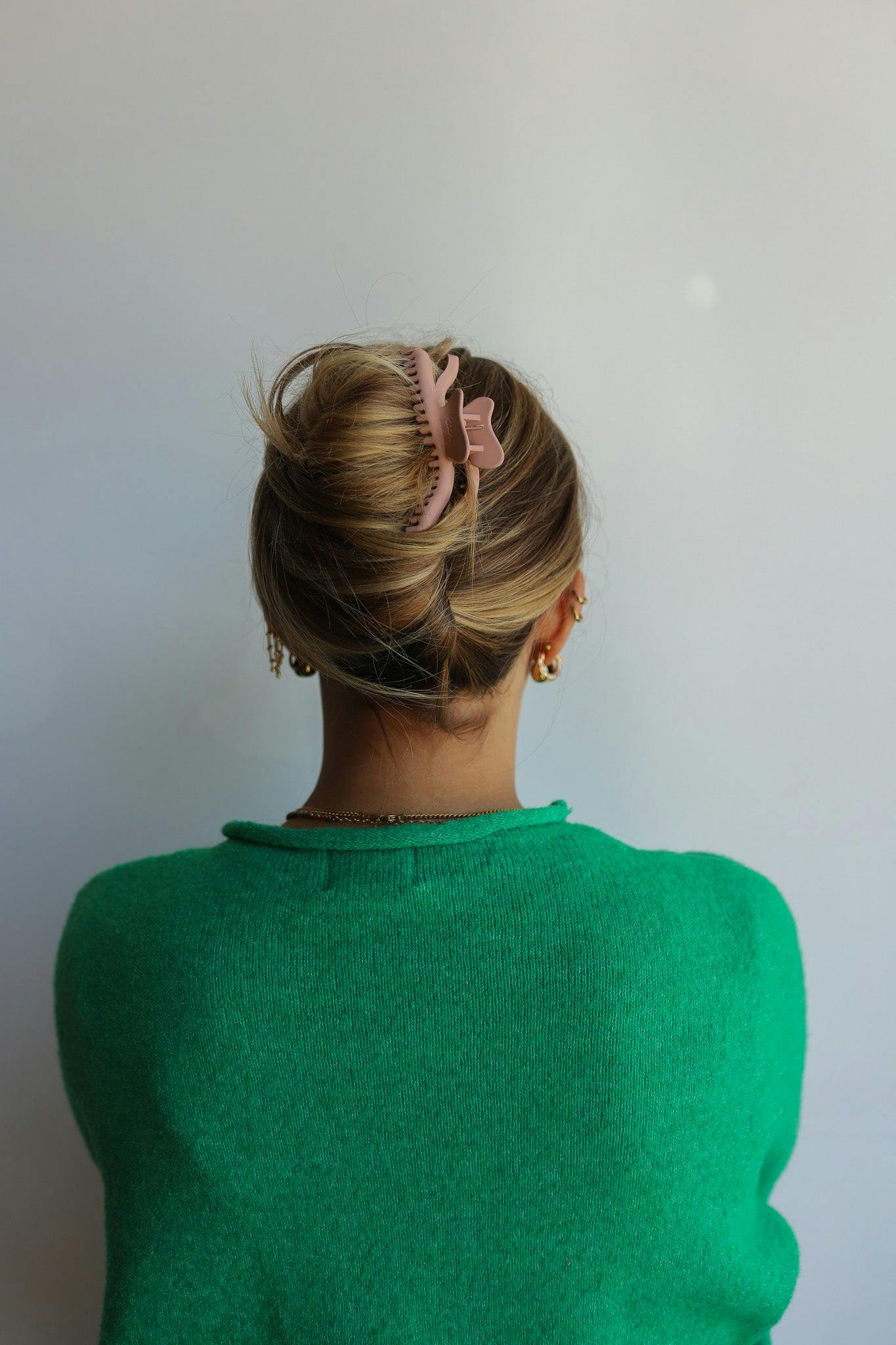 KAXI WAVY MIDI HOLD EVERYTHING CLAW