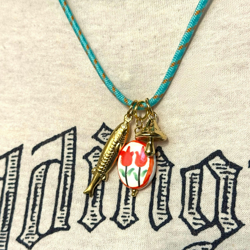 SUMMER CORD FISH CHARM NECKLACE