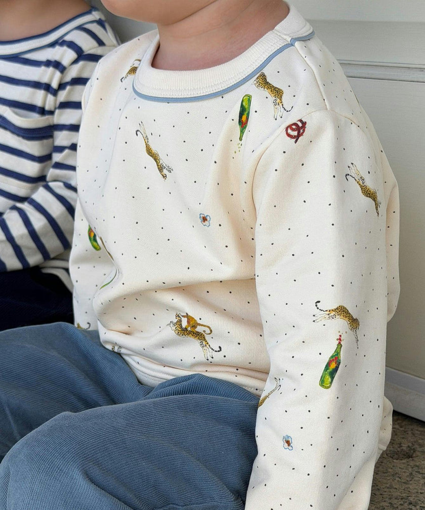 Remy Sweatshirt, Cream Snack Attack