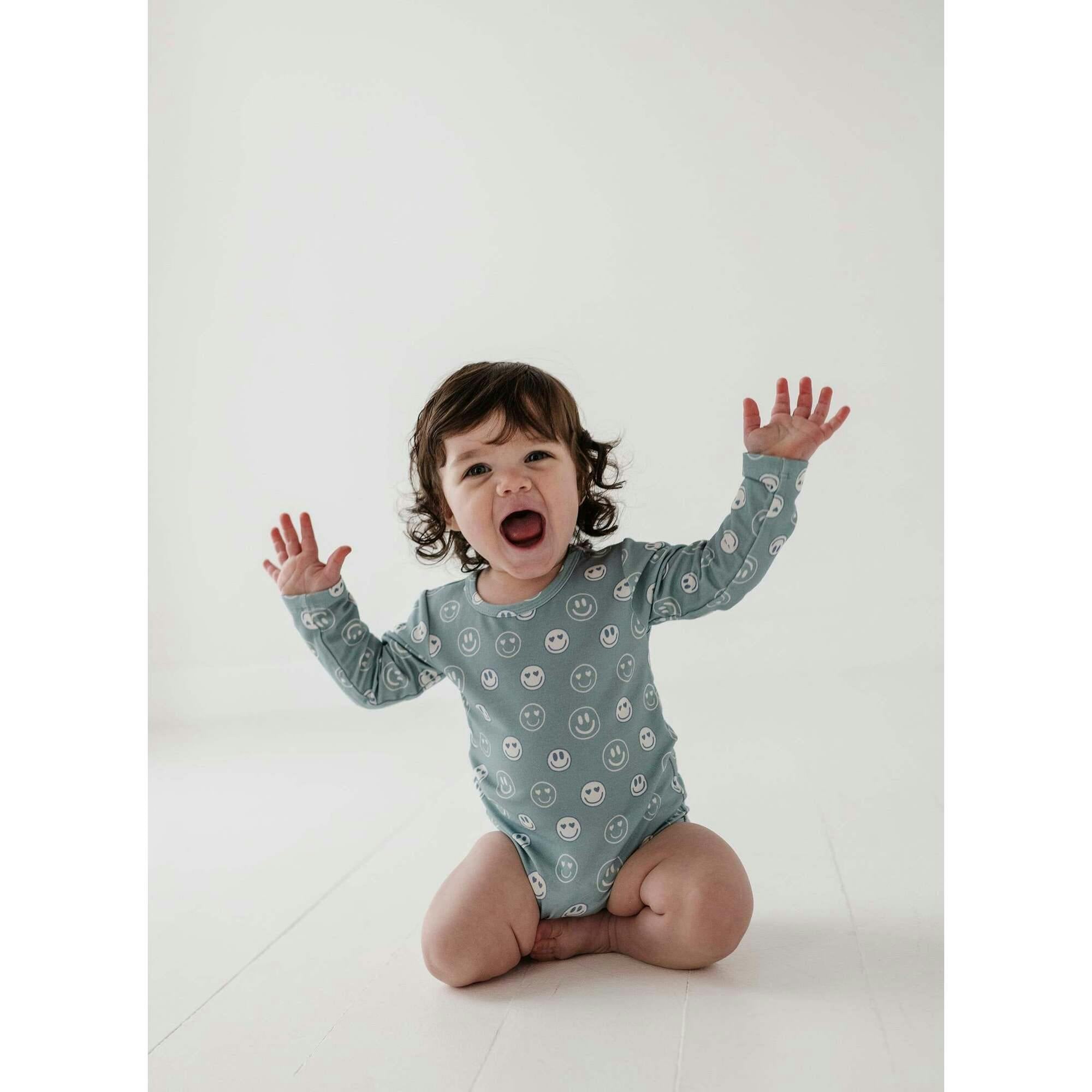 Baby Long Sleeve Bodysuit Heart Eyes