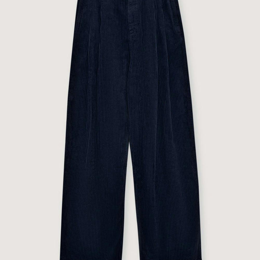 Nicol Woman Pant Infinite Navy_Sampling