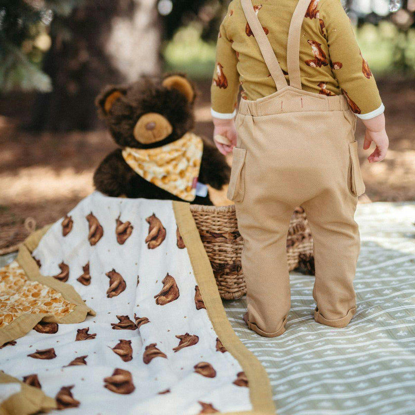 Honey Big Lovey Three-Layer Muslin Blanket