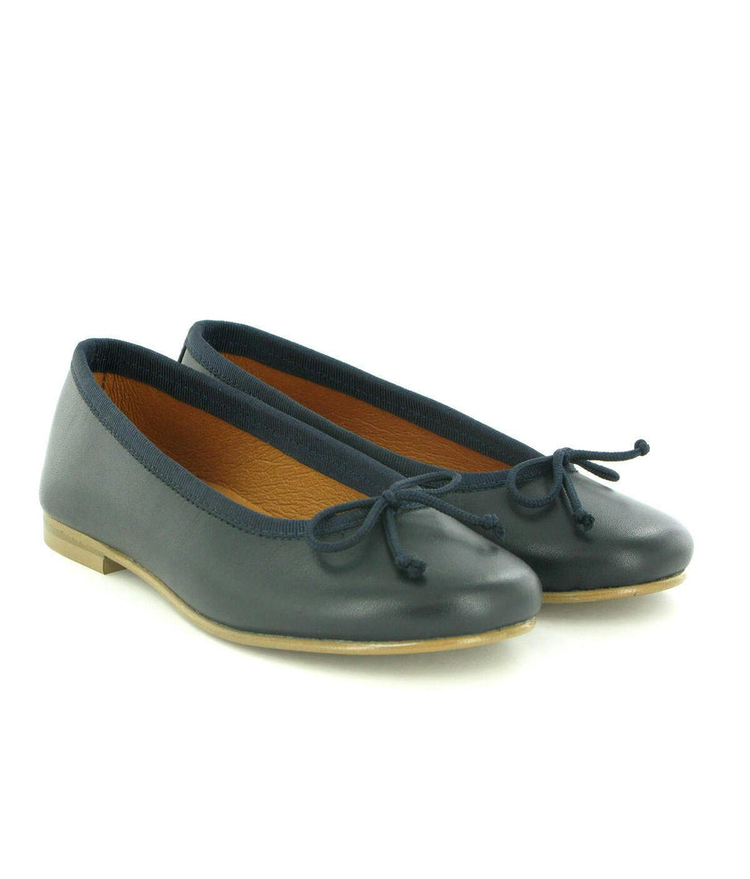 Smooth Leather Ballerinas, Navy