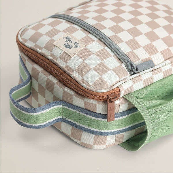 Itzy Lunch Box