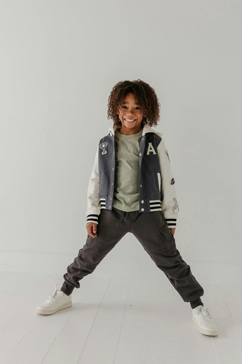 Boys Cargo Fleece Pant in Thunder