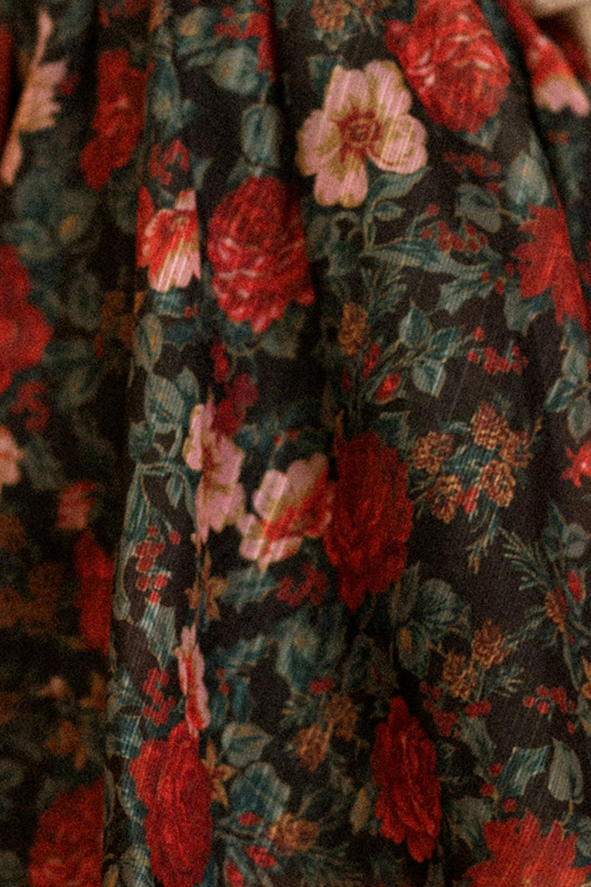 Mini Vanessa Skirt in Moody Christmas Flora