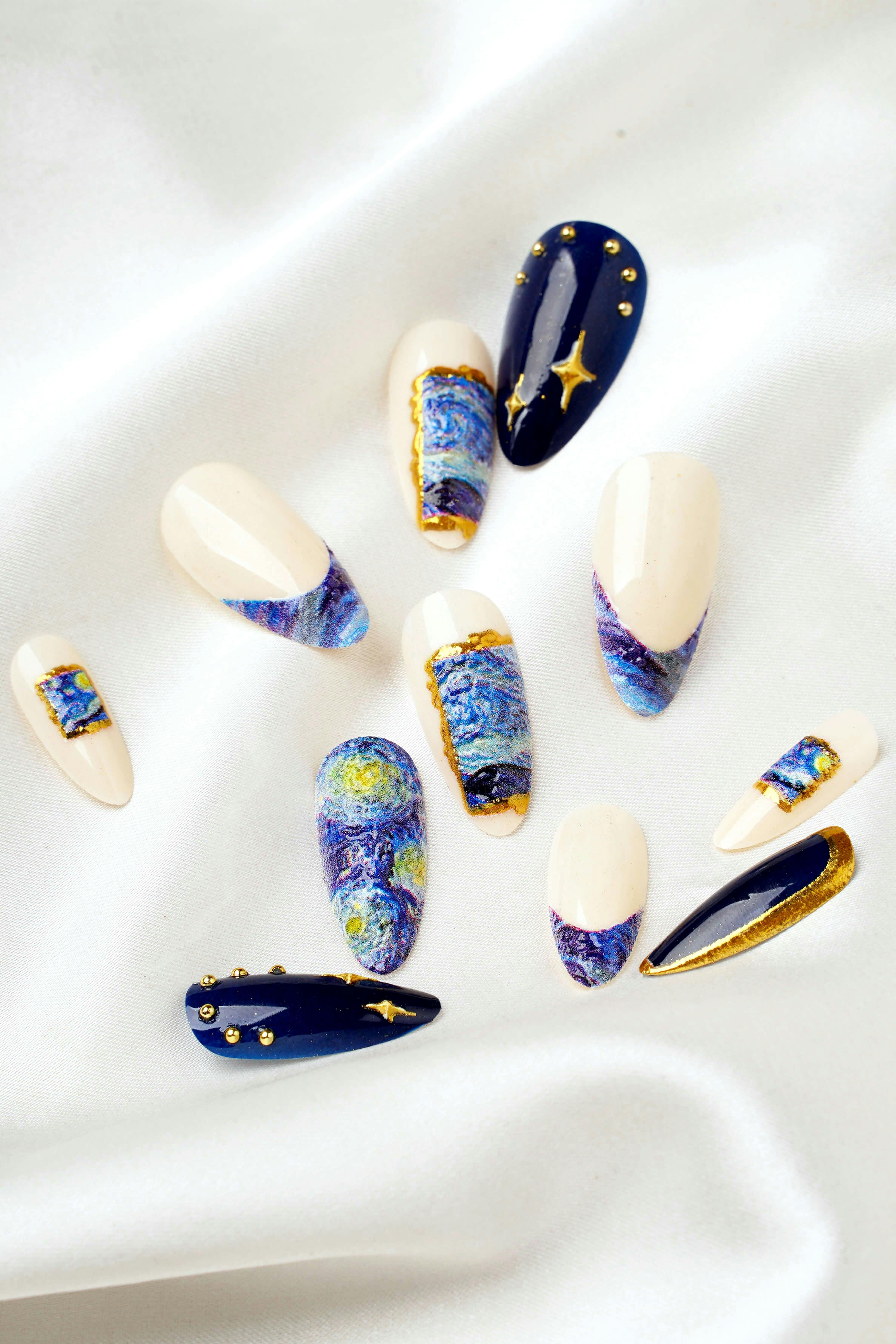 VAN GOGH THE STARRY NIGHT - ALMOND PRESS-ON NAILS