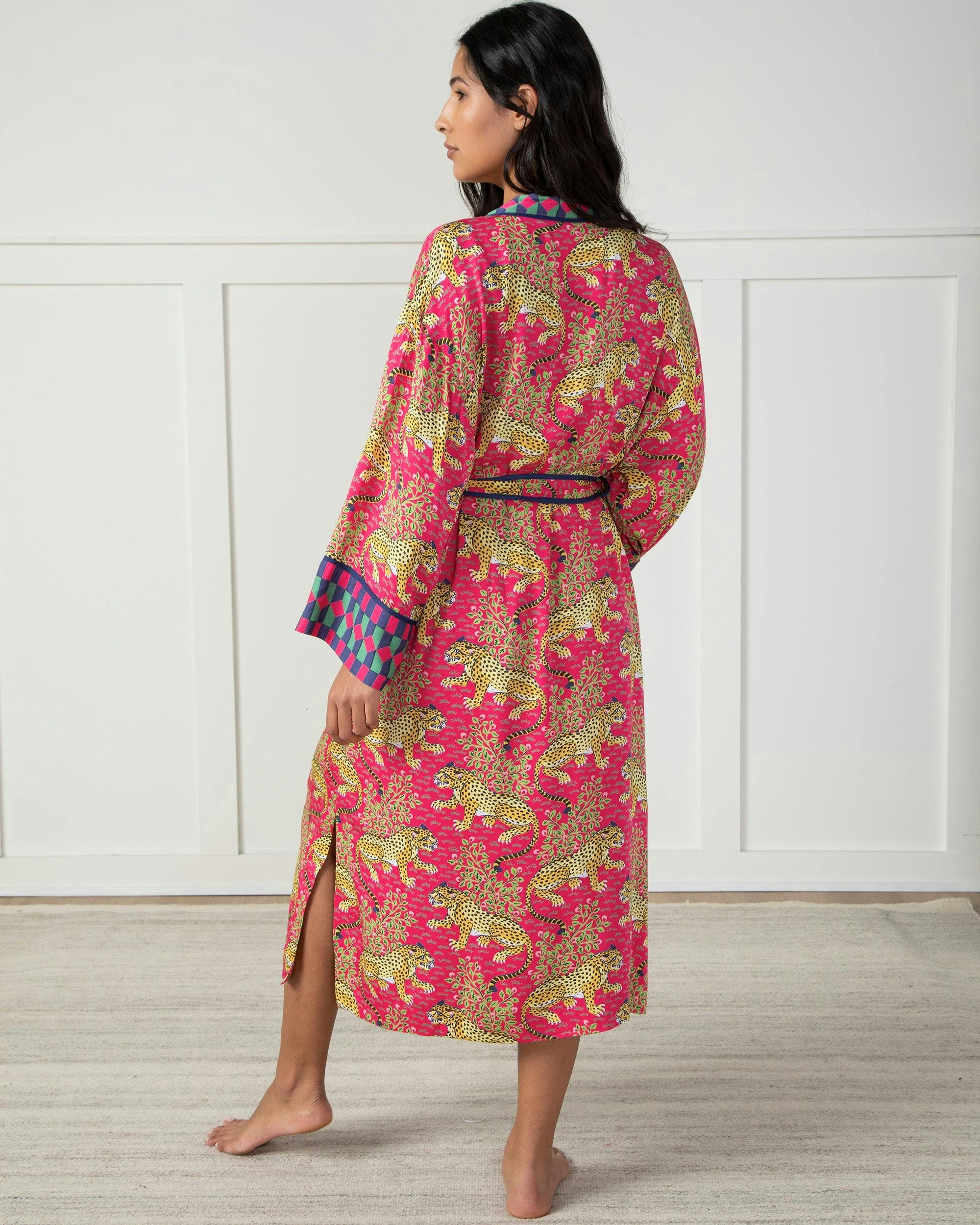 Bagheera - Eco Satin Robe - Hot Pink