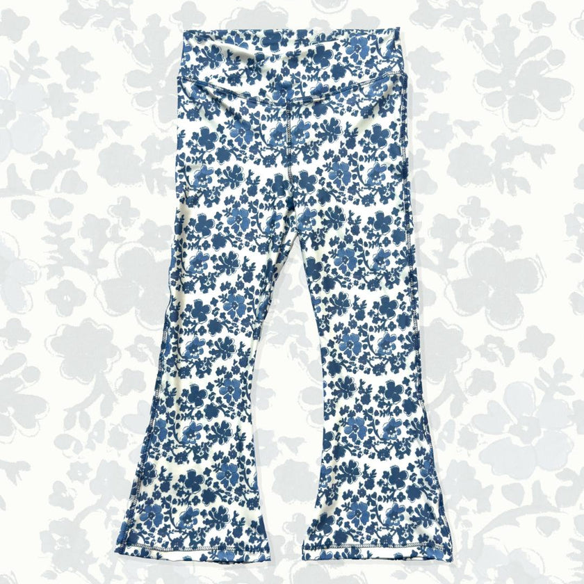 High Waisted Flared Leggings in Block Flower
