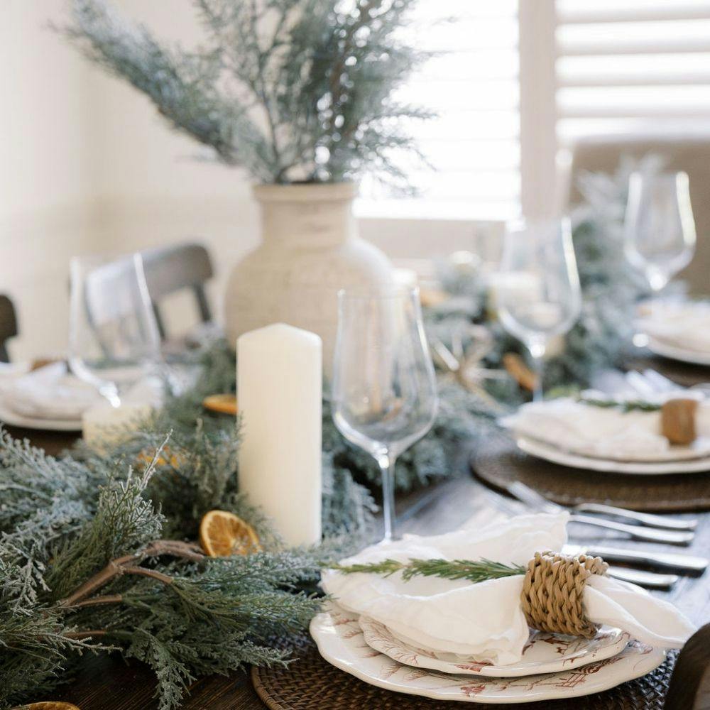 9' Flocked Cedar Garland