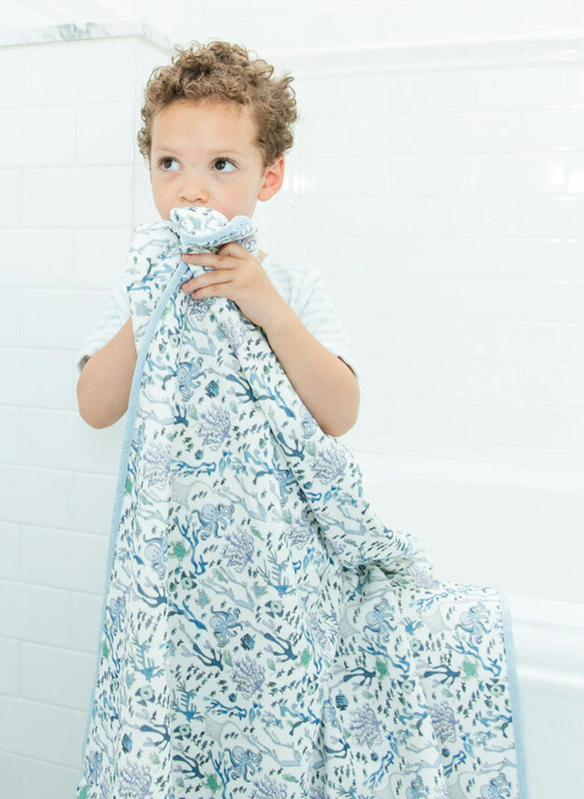 Hooded Bath Towel - Coral Reef