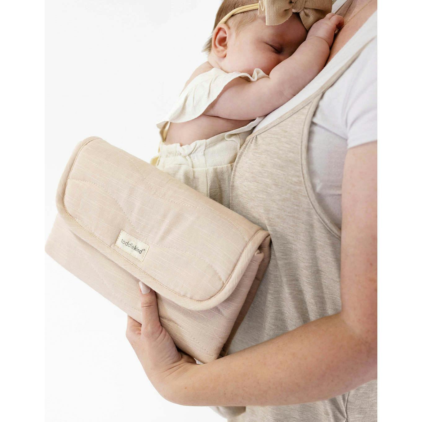 Portable Changing Clutch
