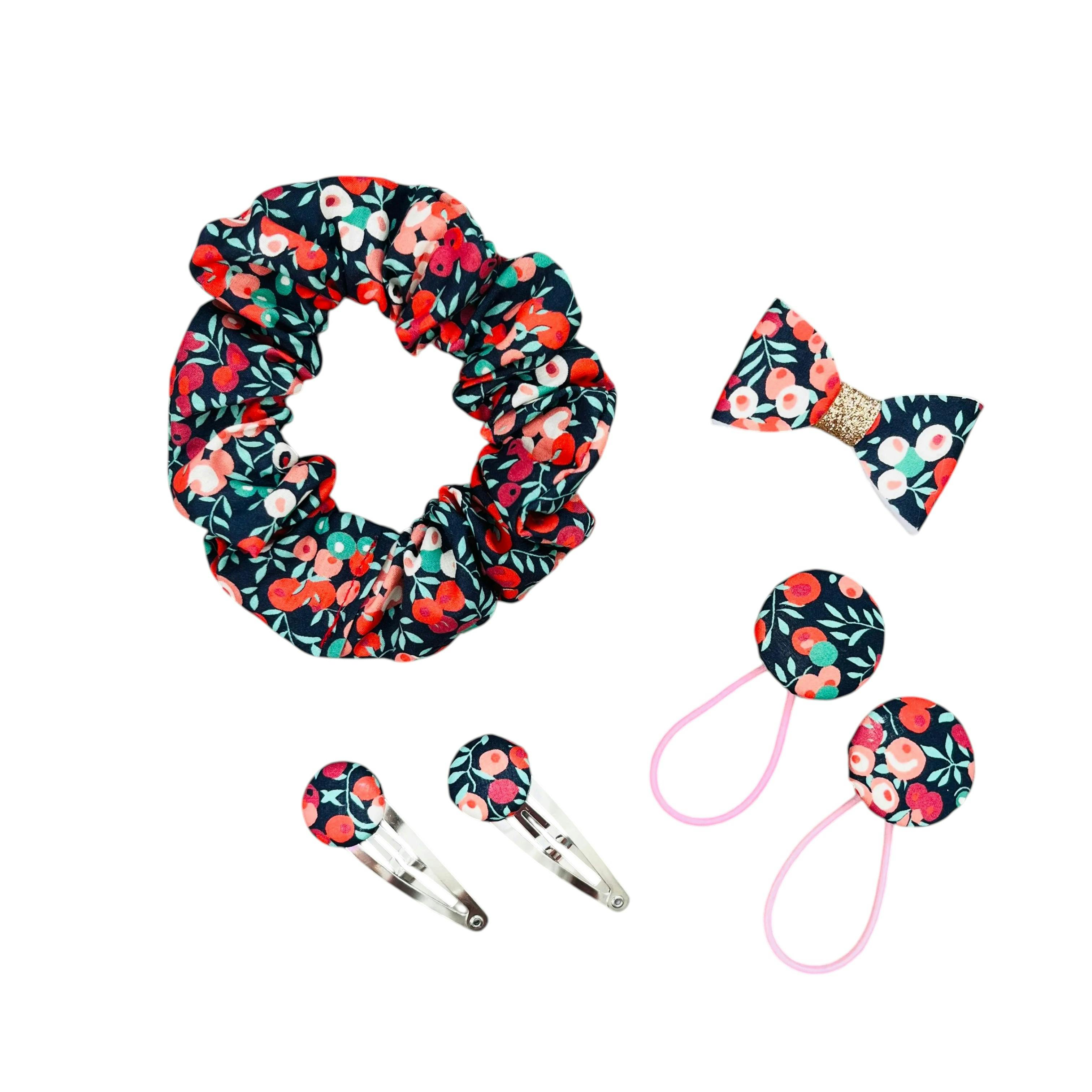 Liberty Of London Hair Bundle - Christmas Wiltshire berry