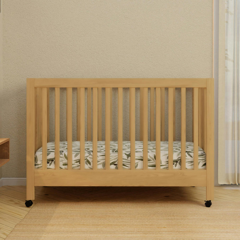 Maki Full-Size Portable Folding Crib With Toddler Bed Conversion Kit