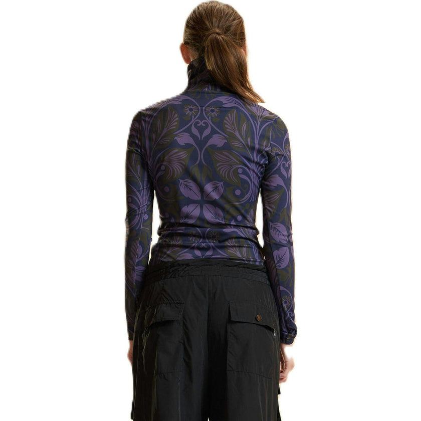 Art Nouveau Turtleneck
