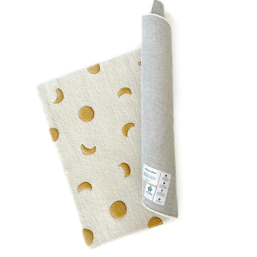 Moons Rug, Multi