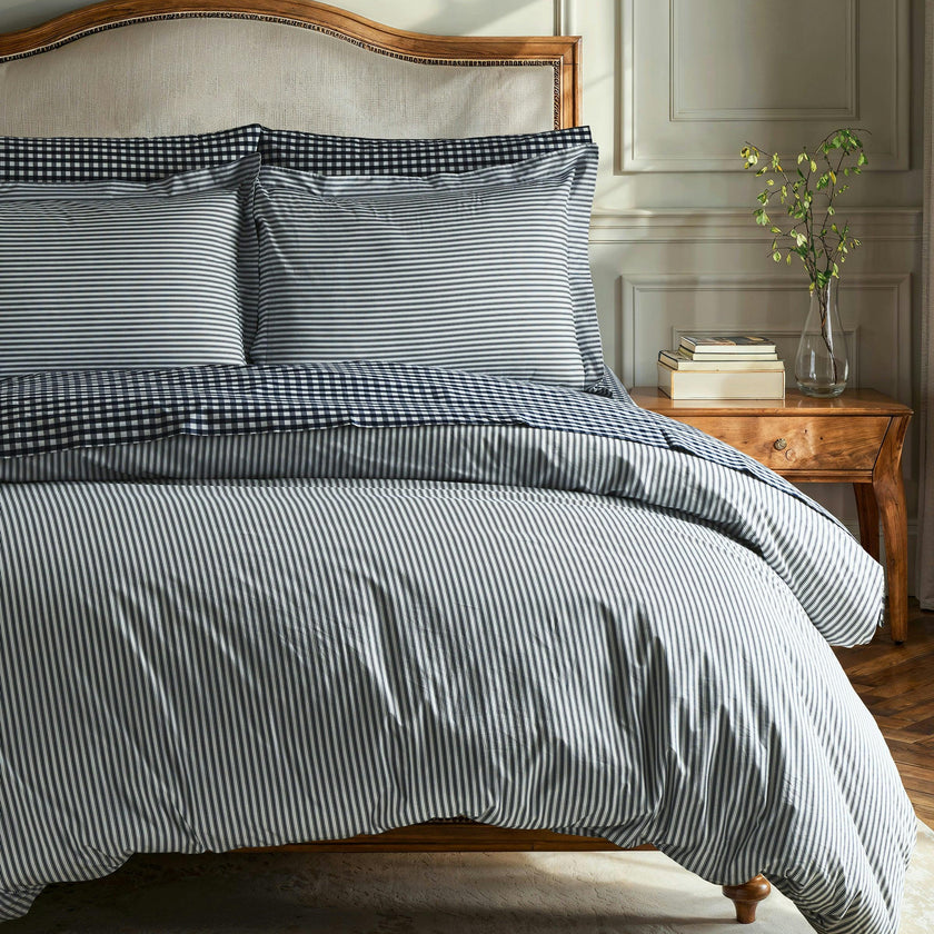 Luxe Premium Percale Bed Sheets in Navy Gingham