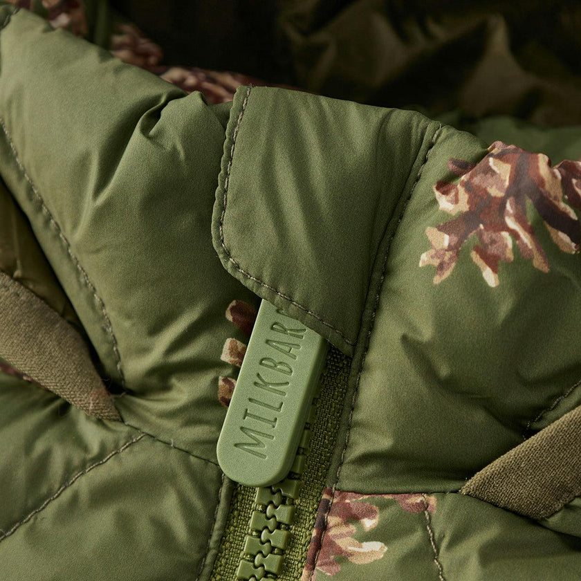 Pinecone Lightweight Down Hooded Jacket