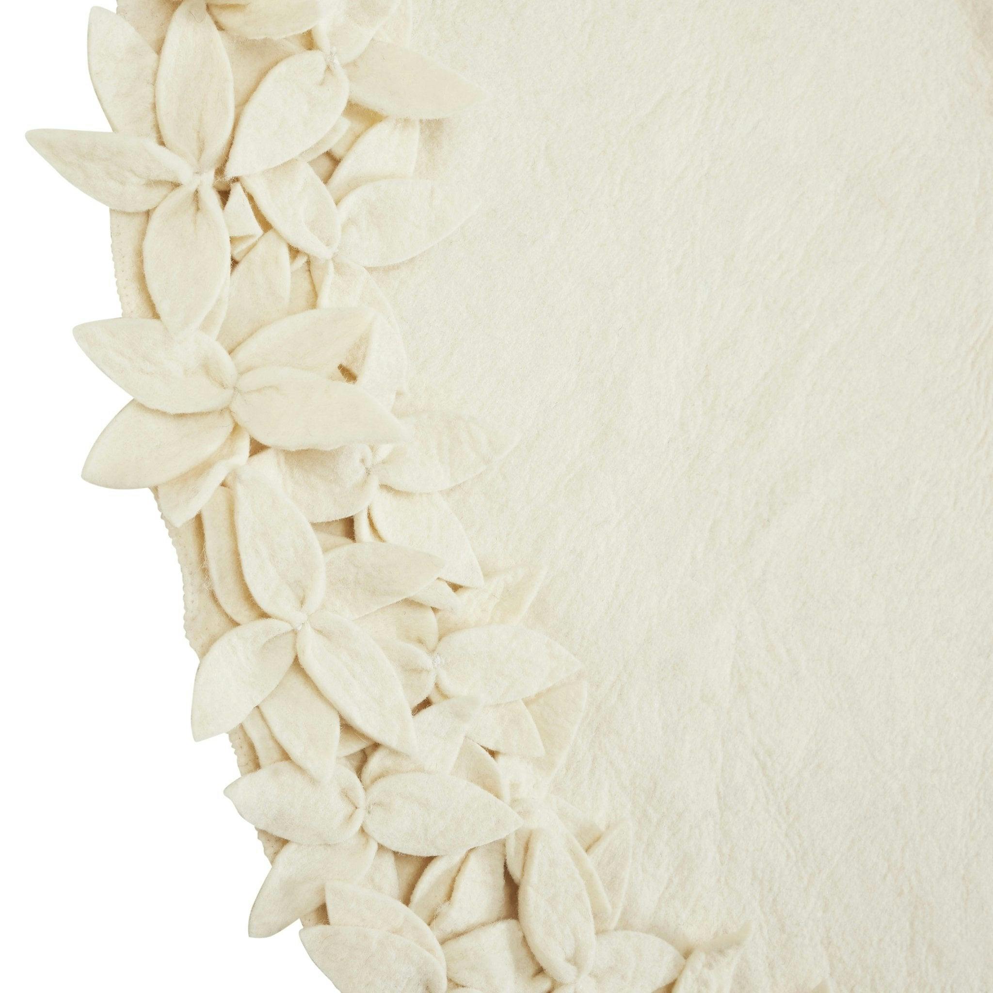 Handmade Felt Mini Christmas Tree Skirt - Cream Overlapping Flowers - 26
