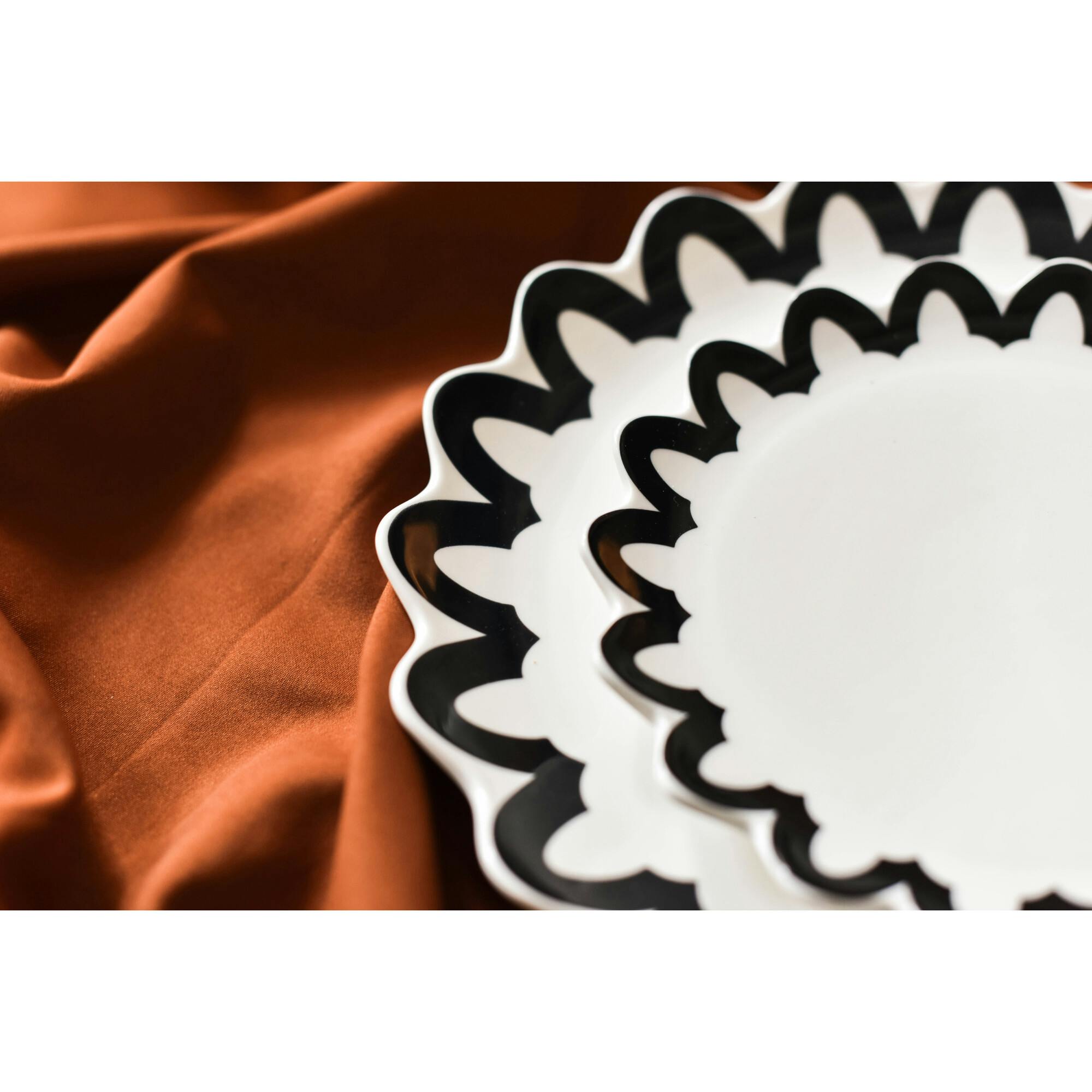 Black Arabesque Trim Scallop Salad Plate