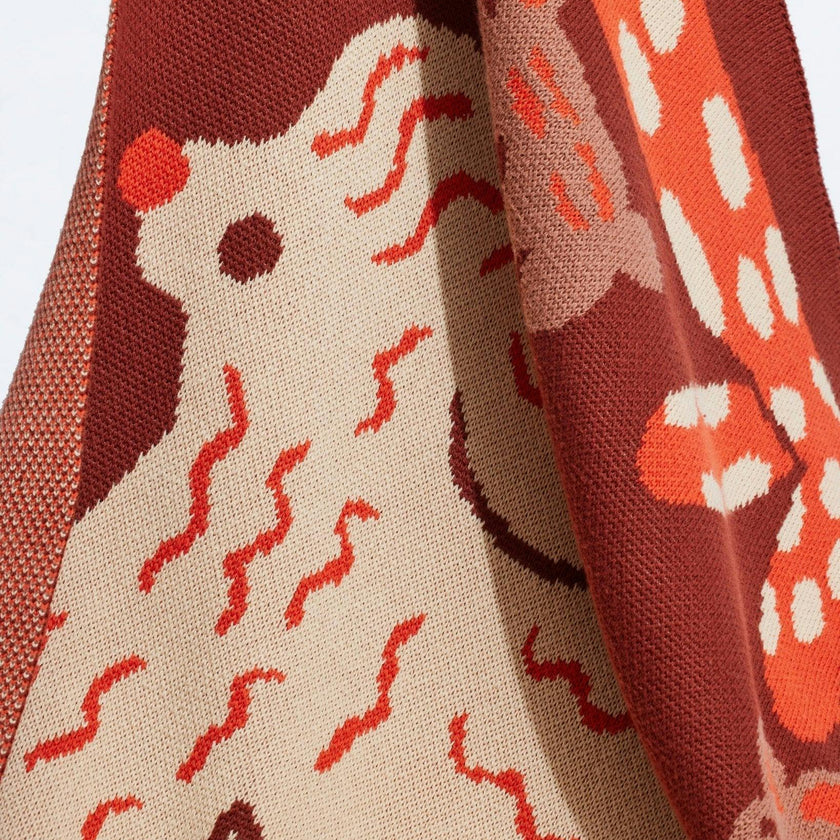 Bow Wow Knit Midi Blanket