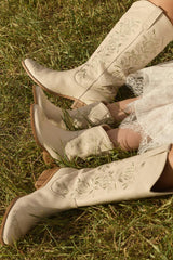 Avery Boot in Cream