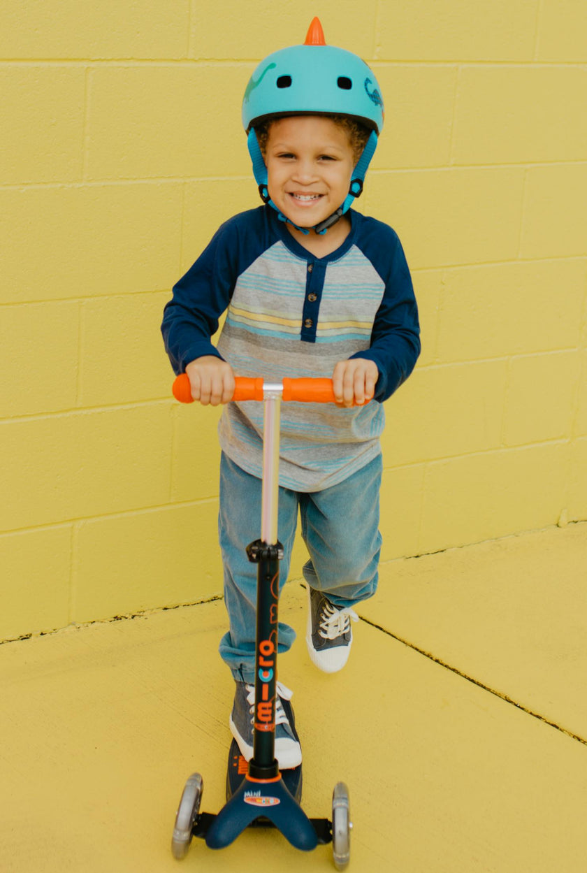 Micro Mini LED Scooter