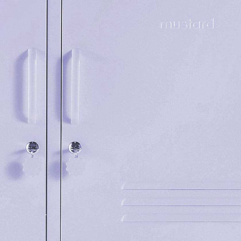 The Lowdown in Lilac