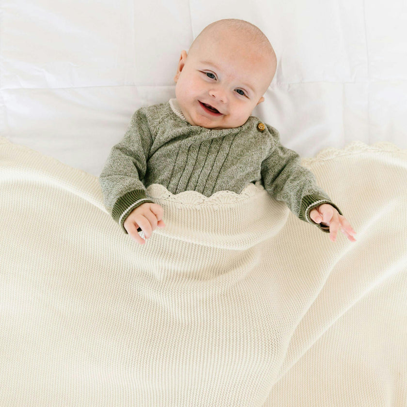 Organic Cotton Scalloped Baby Blanket