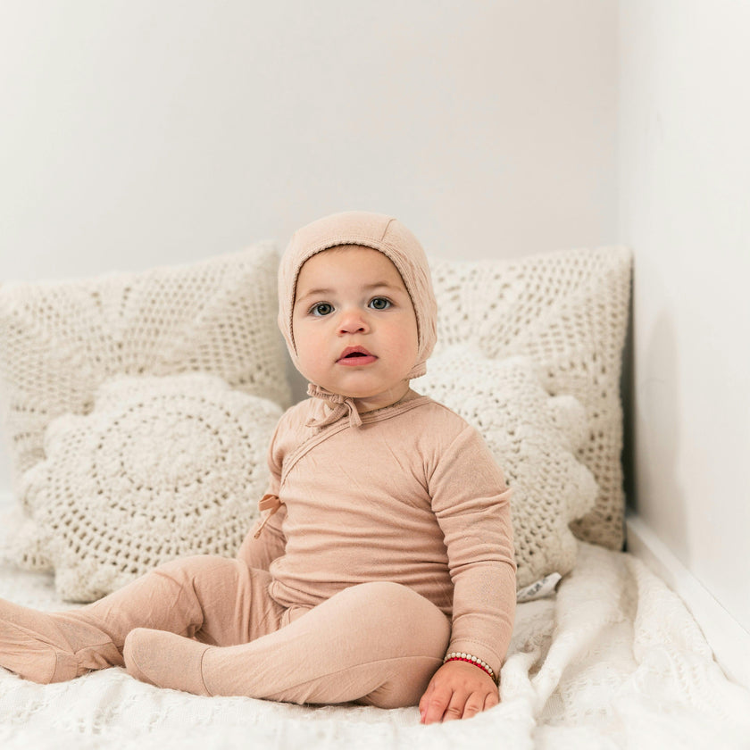 Crinkled Jersey Wrap Onesie With Bonnet White