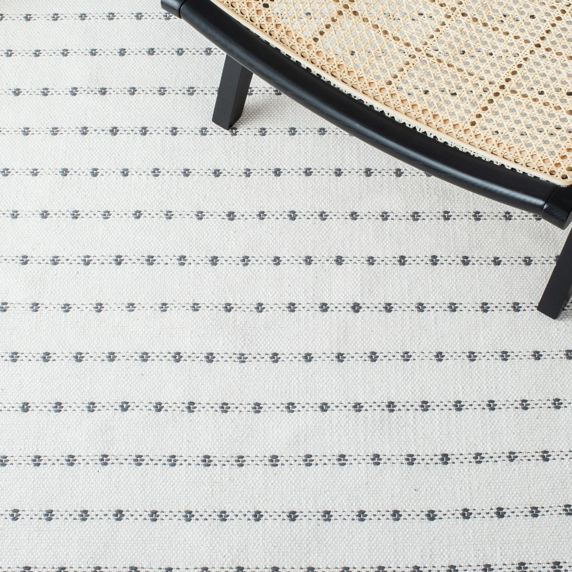 Montauk Dottie Rug, Grey
