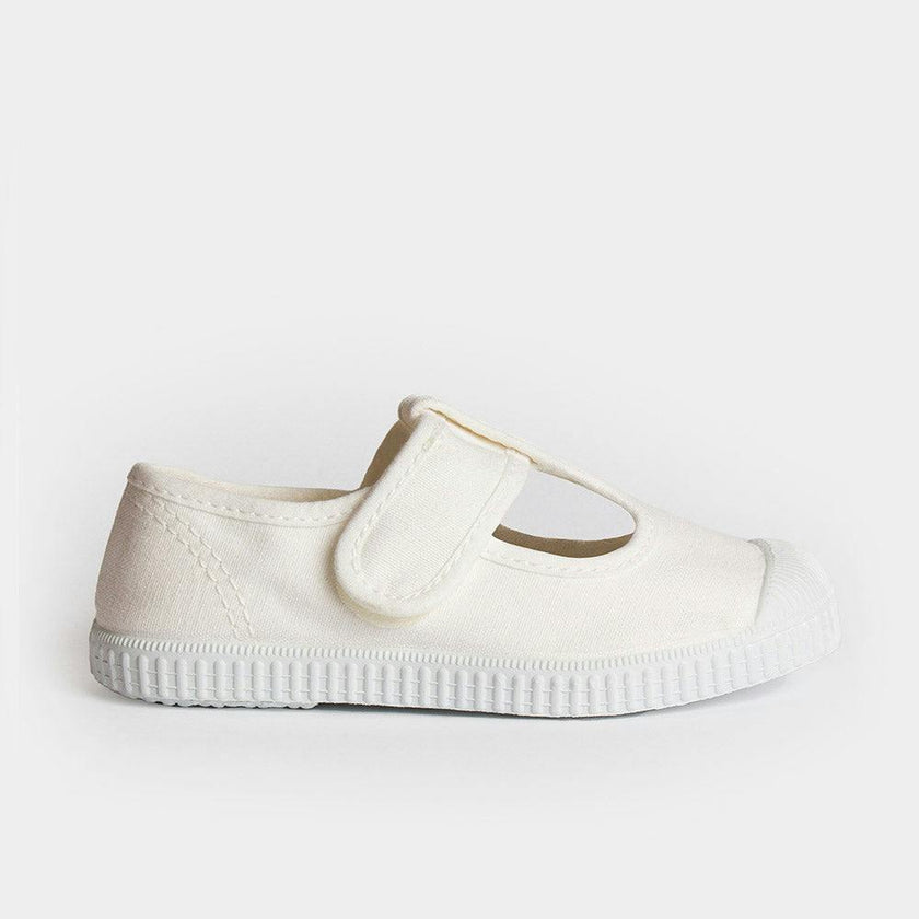 Hampton Canvas Champ Shoes in White