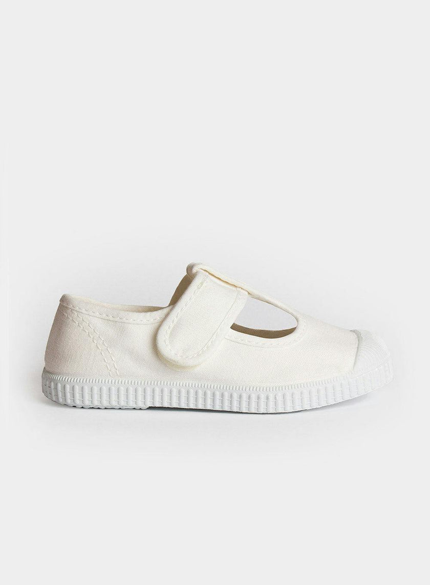 Hampton Canvas Champ Shoes in White