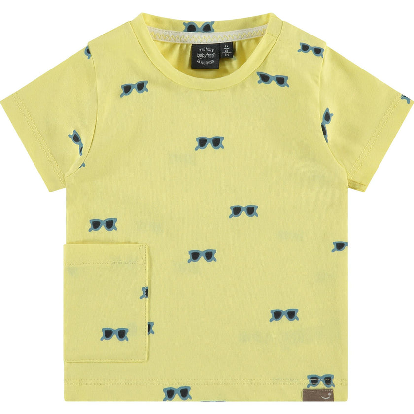 All-Over Sunglasses Graphic Print Enlarged Side Pocket T-Shirt