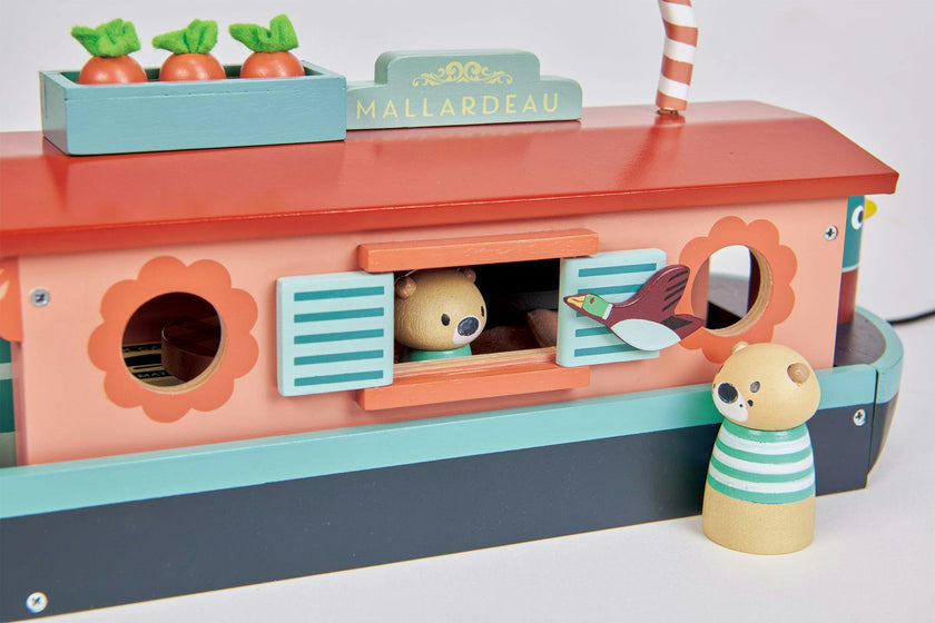 Little Canal Boat